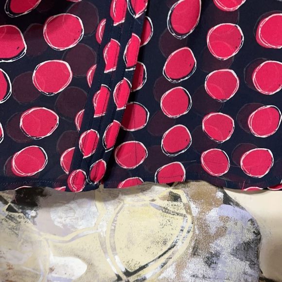 Sheer Banana Republic Navy/Pink Flowy Blouse - Picture 15 of 16